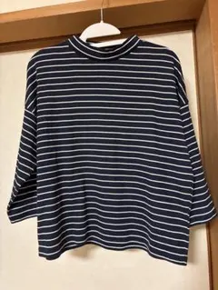 【GU】ボーダー ボトルネック 七分袖　ネイビー　M