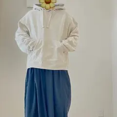 ホワイト フード付きパーカー Lサイズ