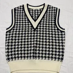 スナイデル　ニットベスト