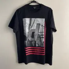 DIESEL グラフィックプリント ブラックTシャツ