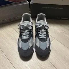 ニューバランス　New Balance 990v2 kithのサムネイル