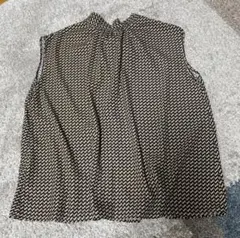 半袖 ブラウス Mサイズのサムネイル