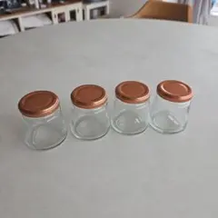円筒形ガラス瓶 4個セット 銅色蓋付き