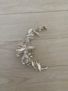 ウェディング ヘッドドレス シルバー 花