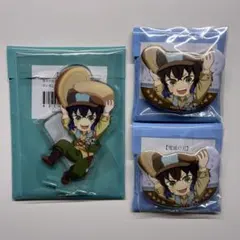 鬼滅の刃 実りの秋まつり 2025 アクリルスタンド くま缶バッジ 嘴平伊之助