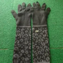 LOUIS VUITTON レオパード柄手袋