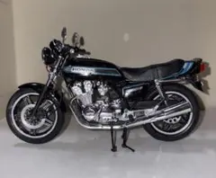 9月13日限定価格　HONDA　ホンダ　CB750F　1979　プラモデル完成品