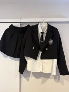 卒業式　スーツ　女の子