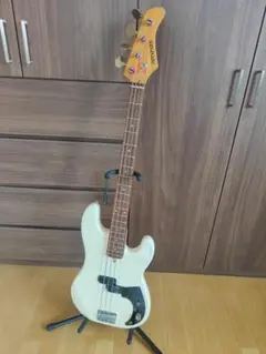 FERNANDES エレキベースのサムネイル