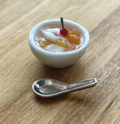 ミニチュアフード フルーツ杏仁豆腐のサムネイル