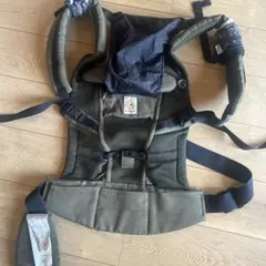 お値下げ！ergobaby 抱っこ紐 オリーブ色 メッシュデザイン