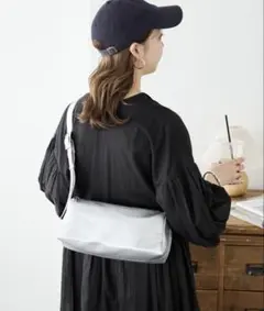 discoat マルチWAYワンハンドルショルダーバッグ　シルバー