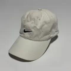 内寸55㎝前後　レディース　NIKE キャップ　ゴルフ　スポーツ