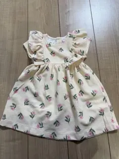 ZARA 花柄フリルワンピース　12-18ヶ月