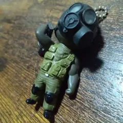 ②ガスマスクフィギュアキーホルダーのサムネイル