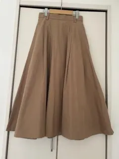 アーバンリサーチ　チノフレアスカート ベージュ　size38のサムネイル