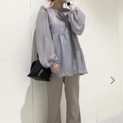 Heather キラキラバックアキチュニックブラウス ブルーFREEサイズのサムネイル