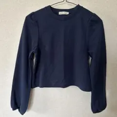 ショート丈トップス　ロンT