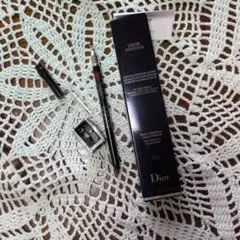 Dior Contour Lip Pencil シャープナー付きのサムネイル