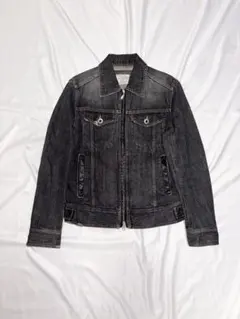 Item thumbnail for item f9dcd2f3-3b24-4627-a44a-2d6c8fd113ce