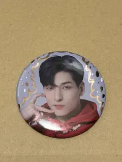 JO1  BTD 缶バッジ　カラフル衣装 金城碧海