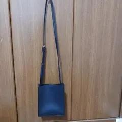 ALTROSE ミニショルダーバッグ ブラック