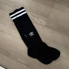 Umbro 黒 ストライプソックス 子供　小学生低学年　サッカージュニアソックス