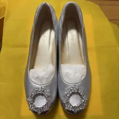 グッチ　ビジュー　パンプス シルバー 37 厚底　24cm ポインテッドトゥ グッチ ビジュー パンプス シルバー 37 厚底 24cm ポインテッドトゥ