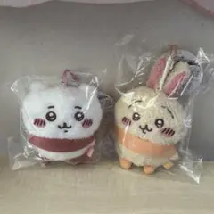 ちいかわ　うさぎ　ぬくぬく装いマフラーマスコット