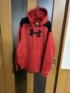 UNDER ARMOUR プルオーバーパーカー/ＳＭ