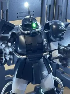 ガンプラ　HG ガルマザビ専用ザク　電飾