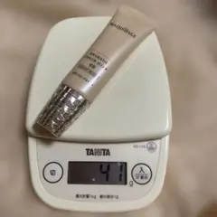 MAQuillAGE ドラマティックパウダリーBB 4