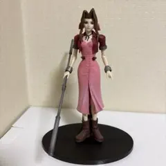 ファイナルファンタジーVII プレイアーツ エアリス・ゲインズブール　フィギュア