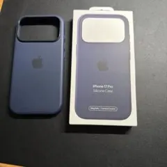 iPhone 17 Pro シリコンケース ネイビー