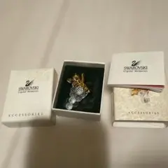 SWAROVSKI クリスタル ブドウ ブローチ