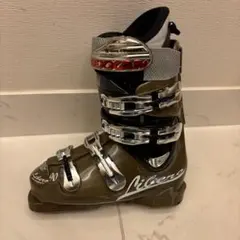 Item thumbnail for item aa636dba-13cd-43f0-b36d-1a6a00b3b6ea