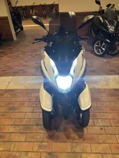 YAMAHA トリシティ125 ホワイト 3輪スクーター　側車付き登録