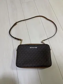 良品　MICHAEL KORS ショルダーバッグ