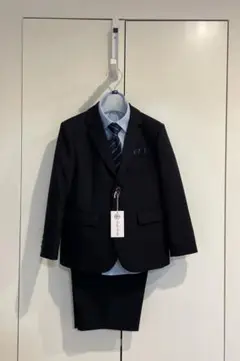 Ready Freddy　スーツセット　ネイビー　120B(横幅ゆったりめ)
