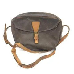 ノベルティ LOUIS VUITTON モノグラムマルチ メイクBOX - メルカリ