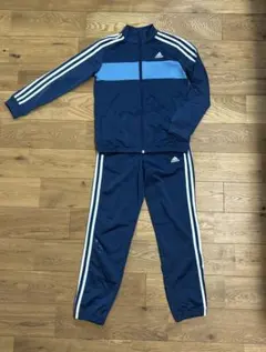 adidas ジャージ ネイビー　上下　140 長袖　傷ありのため特別価格