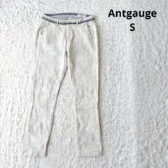 Item thumbnail for item 5ce7338e-6da8-41fd-a592-7d9c9db3e275