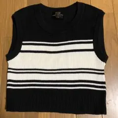 コムサデモード　150 へそ出しベスト