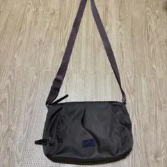 Y'SACCS ブラウン ショルダーバッグ 中型