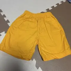 キッズ130 半ズボン　黄色・無地