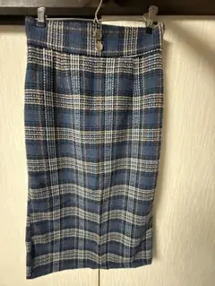 チェック柄 タイトスカート ブルー　ネイビー