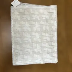 Item thumbnail for item 28a77560-3355-472d-85f3-624c3abaad72