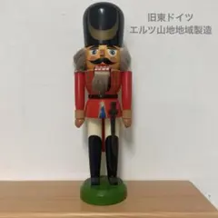 古い木製のくるみ割り人形／ドイツ - メルカリ