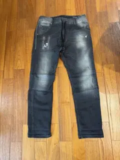 新品！00s Pledge プレッジ デニムパンツ　ダメージ加工　ブラック　46 Pledge 00s プレッジ ブラック スリムデニム ダメージ加工 46 - メルカリ