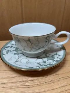 NARUMI ティーカップ・ソーサーセット